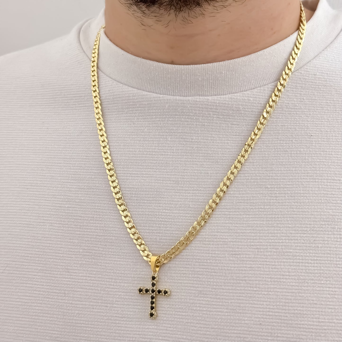 Cadena Cubana Diamantada Gruesa de 60cm -5mm de Grosor + Cruz Trebol con micro circones en Oro Laminado 18k con Garantia de por vida