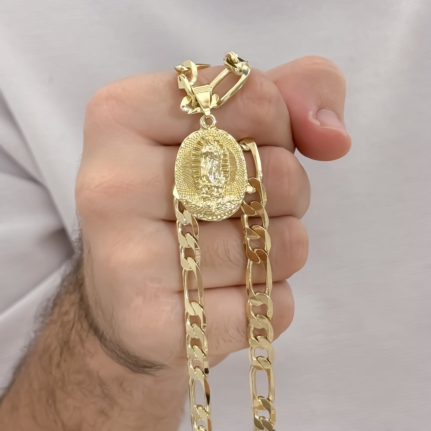Cadena Tejido Catier Gruesa de 5mm de Grosor + Virgen Guadalupe Redonda en Oro Laminado 18k con Garantia de por vida